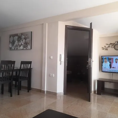 Indigo Luxury Apartamento Olympiakí Aktí