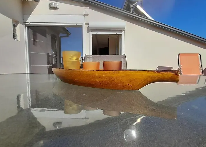 Indigo Luxury Apartamento Olympiakí Aktí