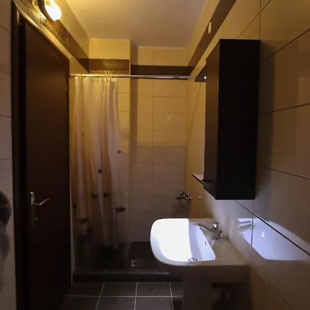 Indigo Luxury Olympiakí Aktí