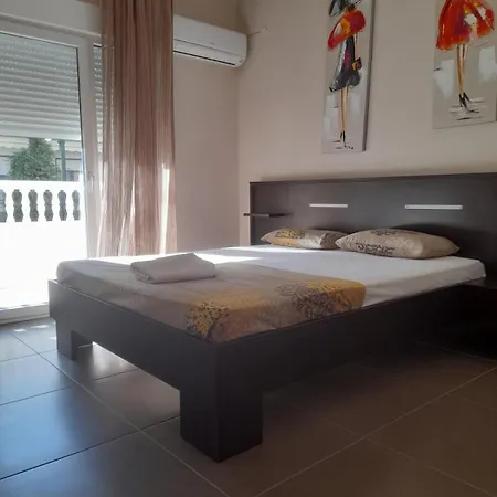 Indigo Luxury * Olympiakí Aktí