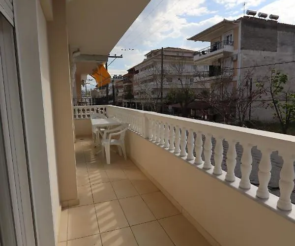 Indigo Luxury Apartamento Olympiakí Aktí